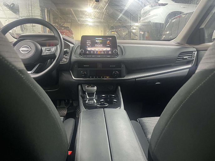 Vehicle view 15