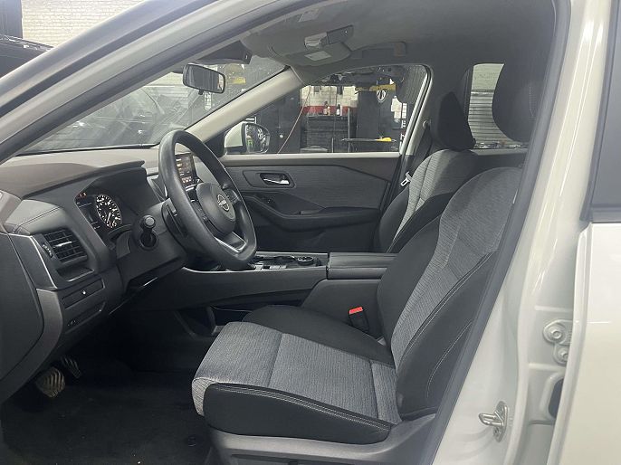 Vehicle view 18