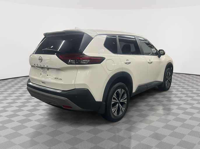 Vehicle view 4