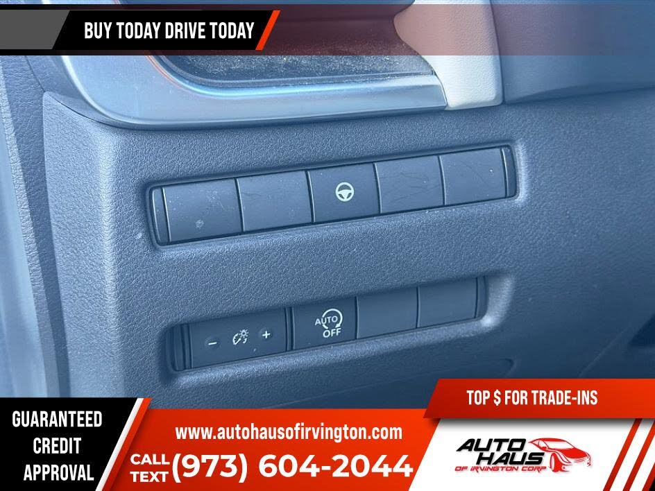Vehicle view 13