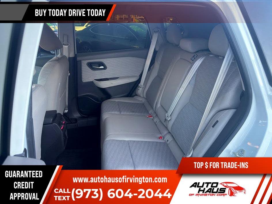 Vehicle view 15