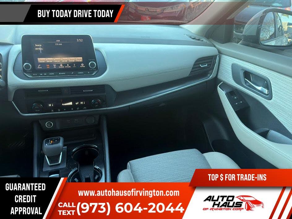 Vehicle view 19