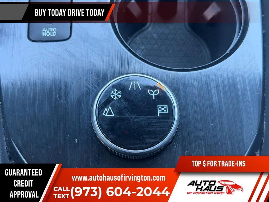 Vehicle view 25