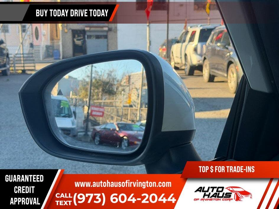 Vehicle view 34