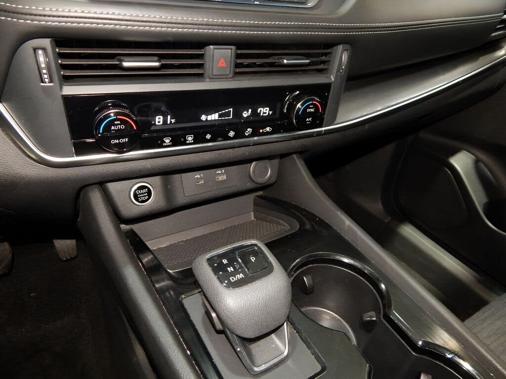 Vehicle view 27