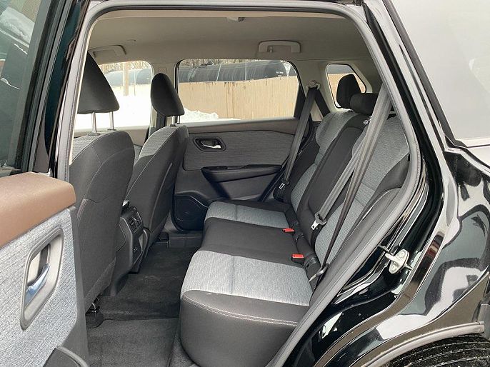 Vehicle view 13