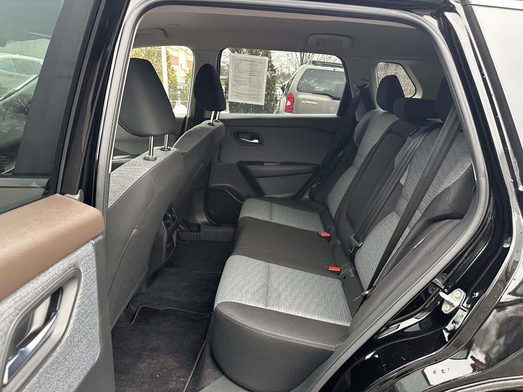 Vehicle view 13