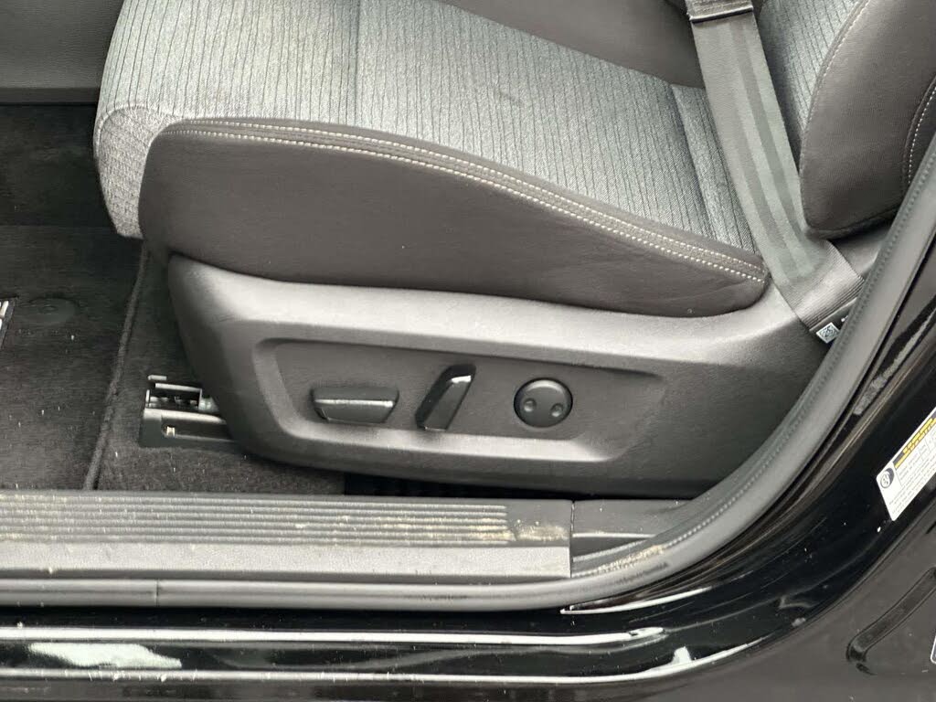 Vehicle view 15