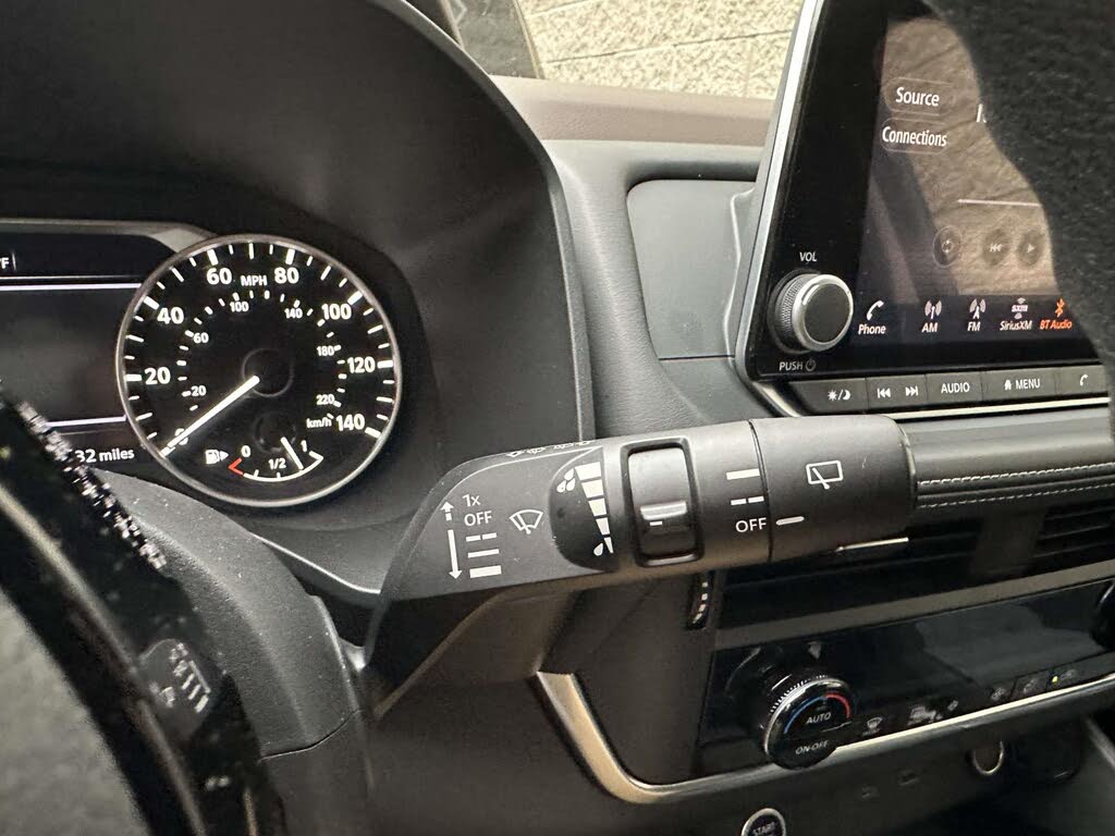 Vehicle view 28