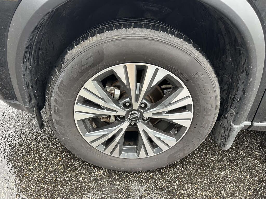 Vehicle view 6