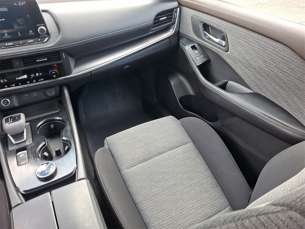 Vehicle view 16