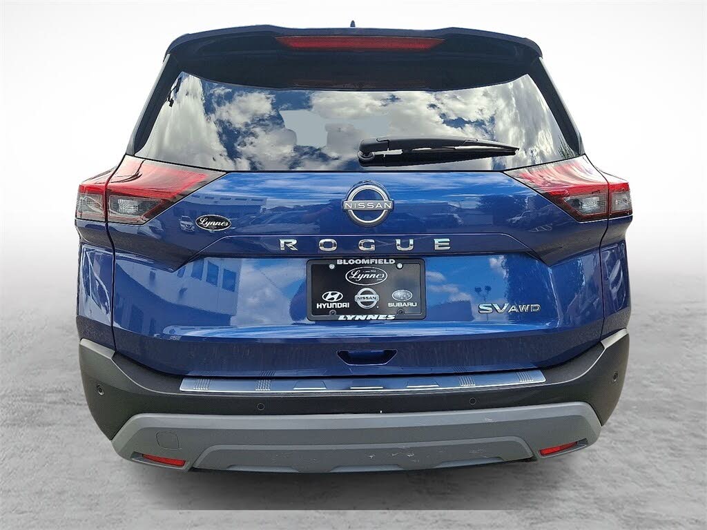 Vehicle view 9