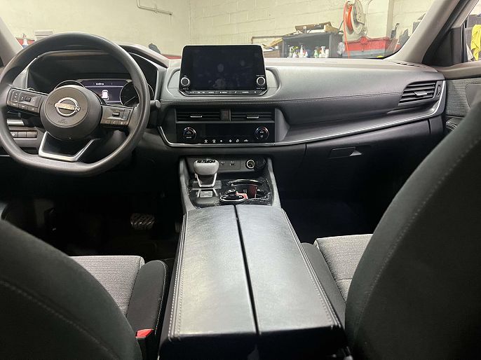 Vehicle view 15