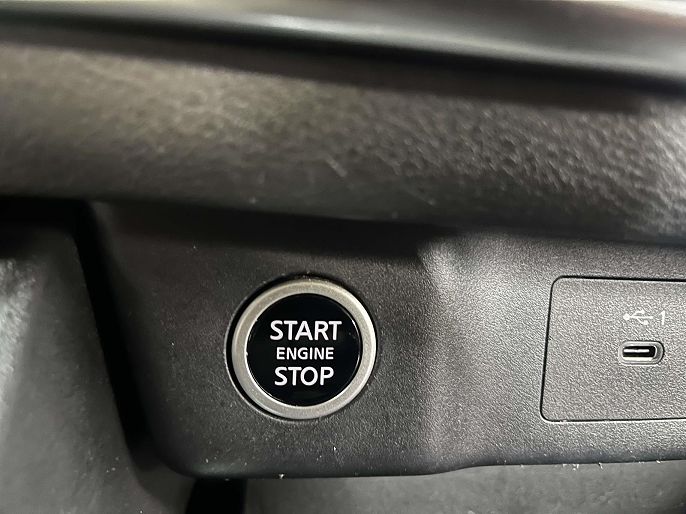 Vehicle view 19