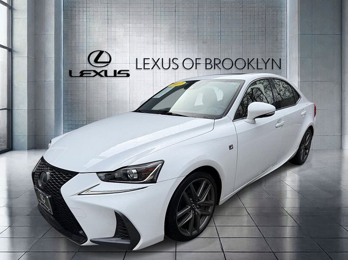 2017 Lexus IS