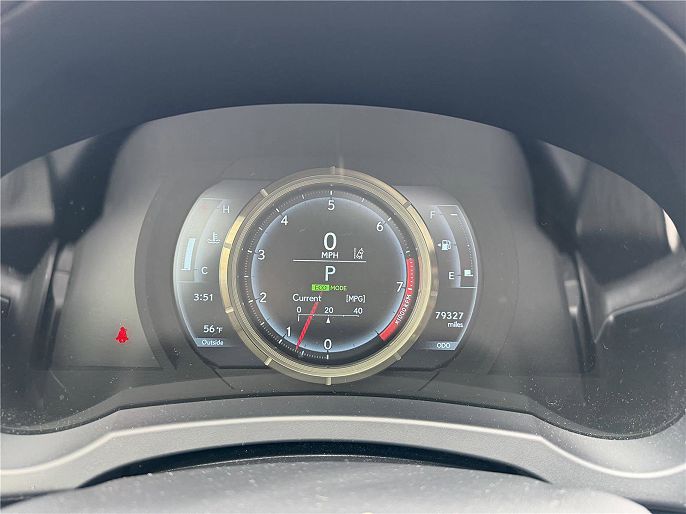 Vehicle view 7