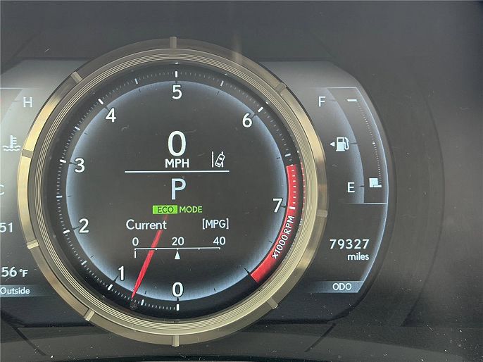 Vehicle view 8