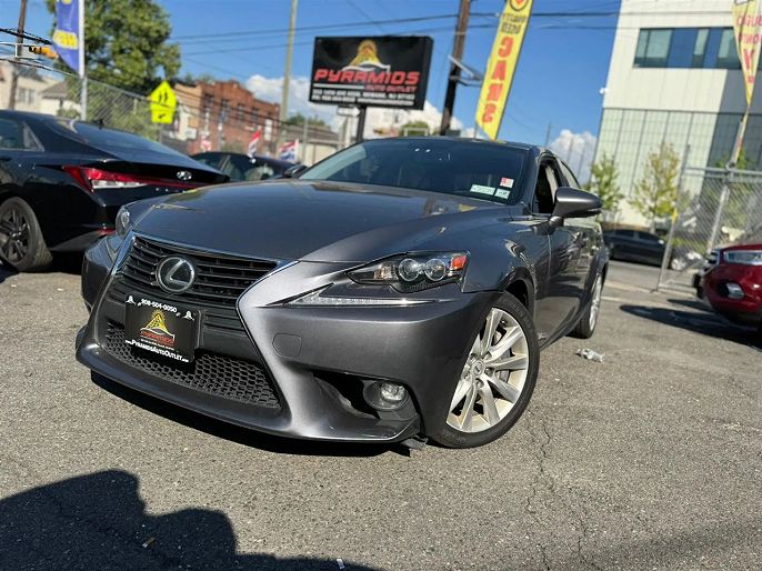 2016 Lexus IS