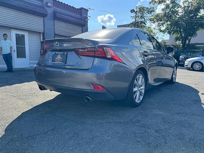 Vehicle view 10