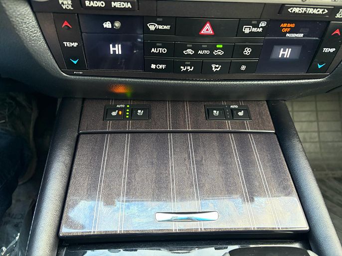 Vehicle view 28