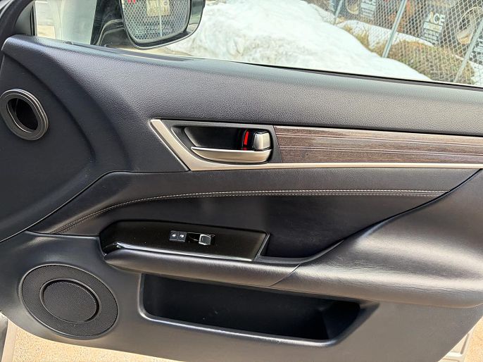 Vehicle view 32