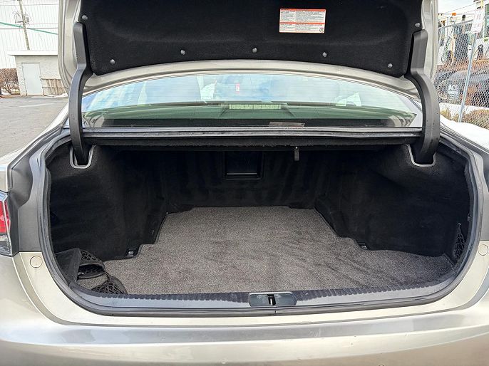 Vehicle view 39