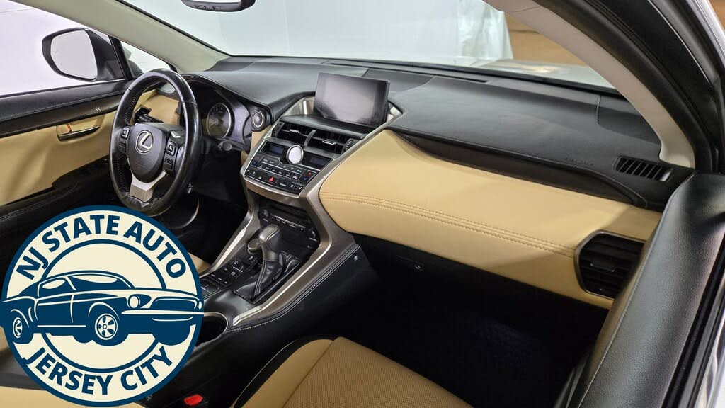 Vehicle view 33