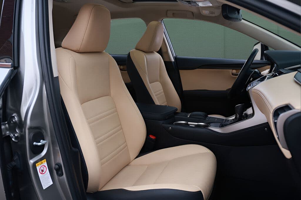Vehicle view 17