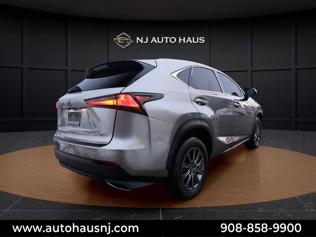 Vehicle view 7