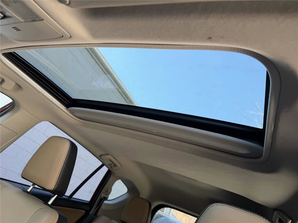 Vehicle view 5