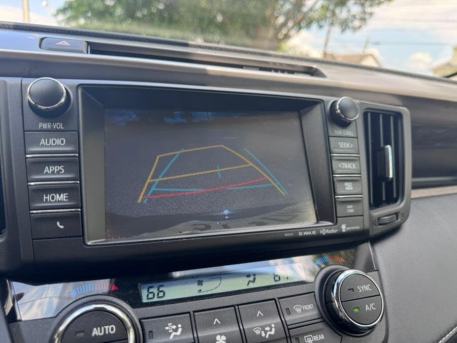Vehicle view 17