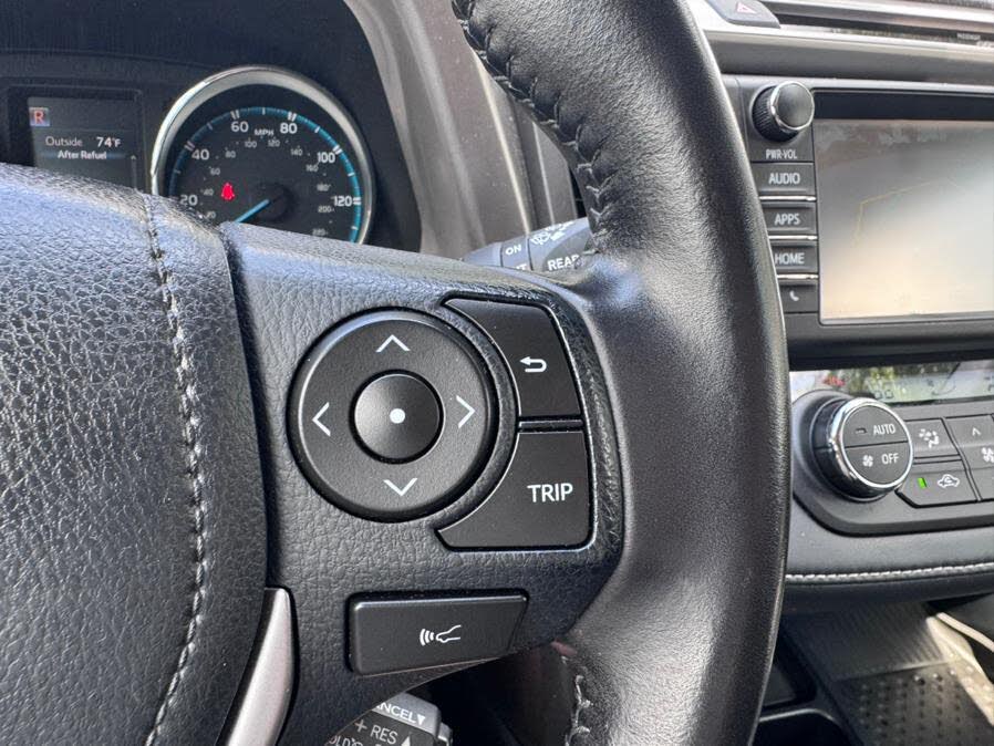 Vehicle view 21