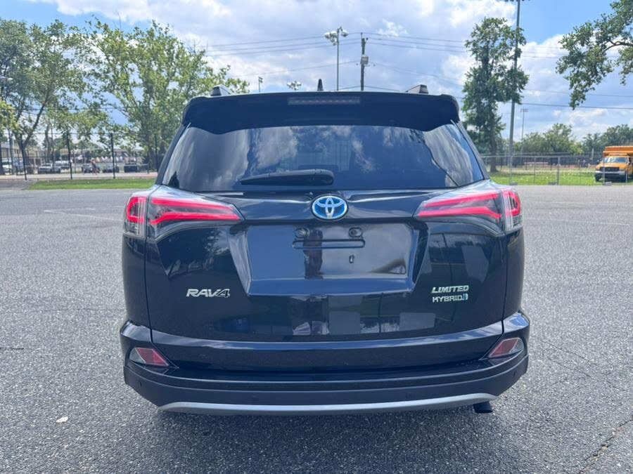 Vehicle view 6