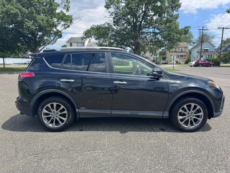 Vehicle view 8