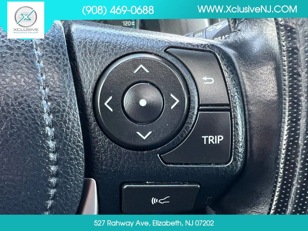 Vehicle view 13