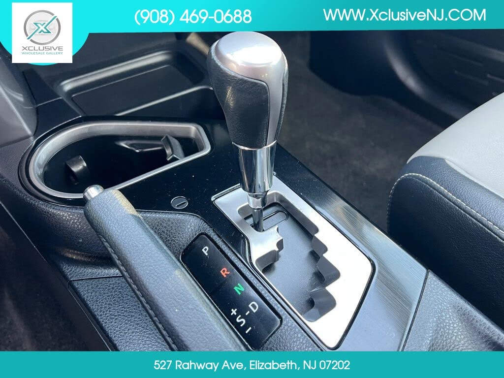 Vehicle view 17