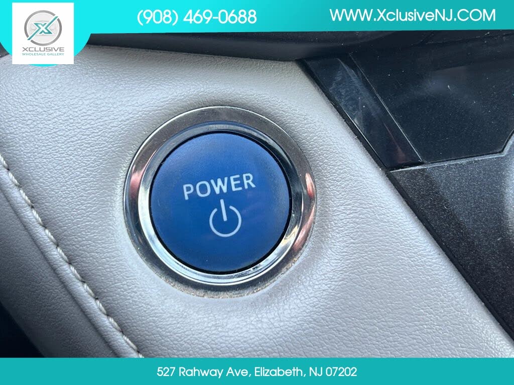 Vehicle view 18