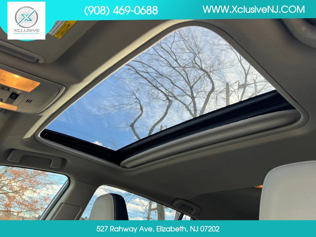Vehicle view 27