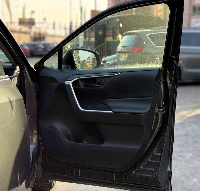 Vehicle view 12