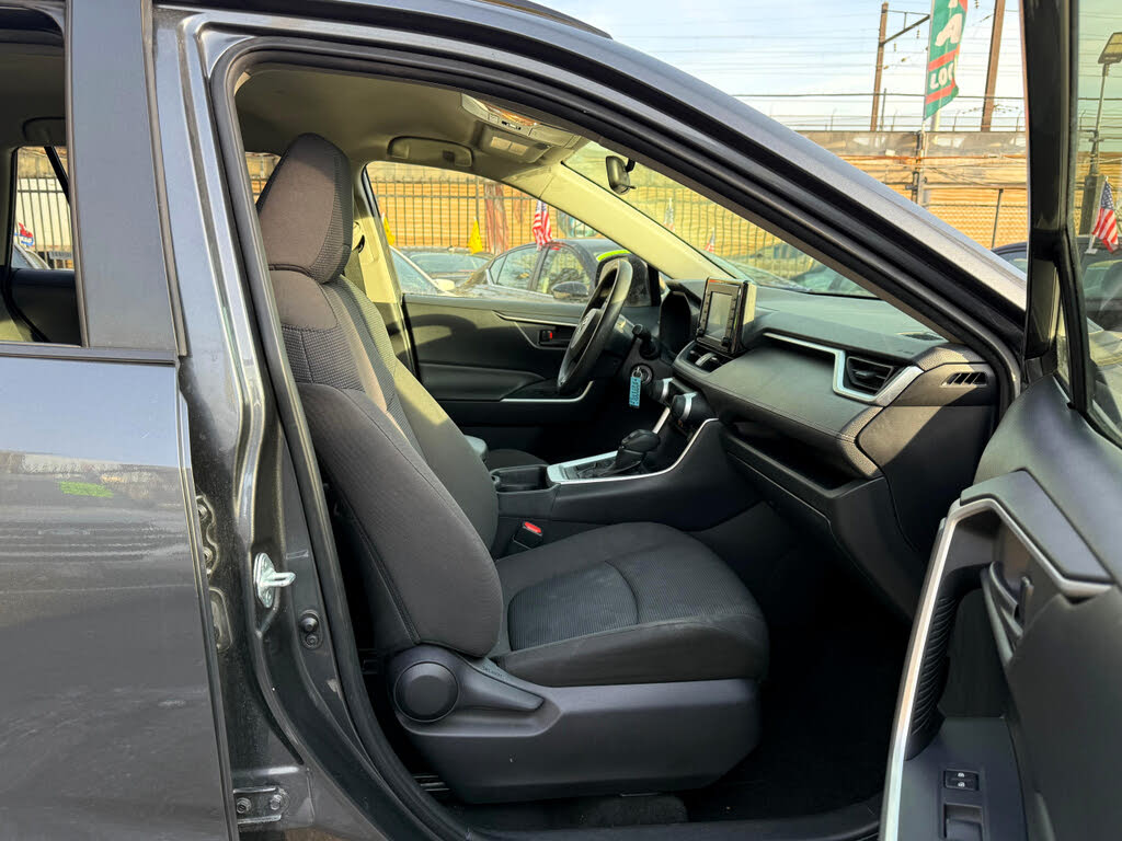 Vehicle view 13