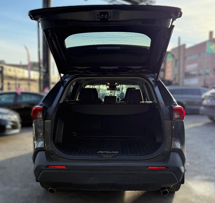 Vehicle view 34