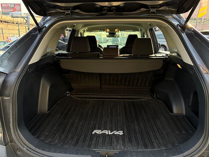 Vehicle view 35