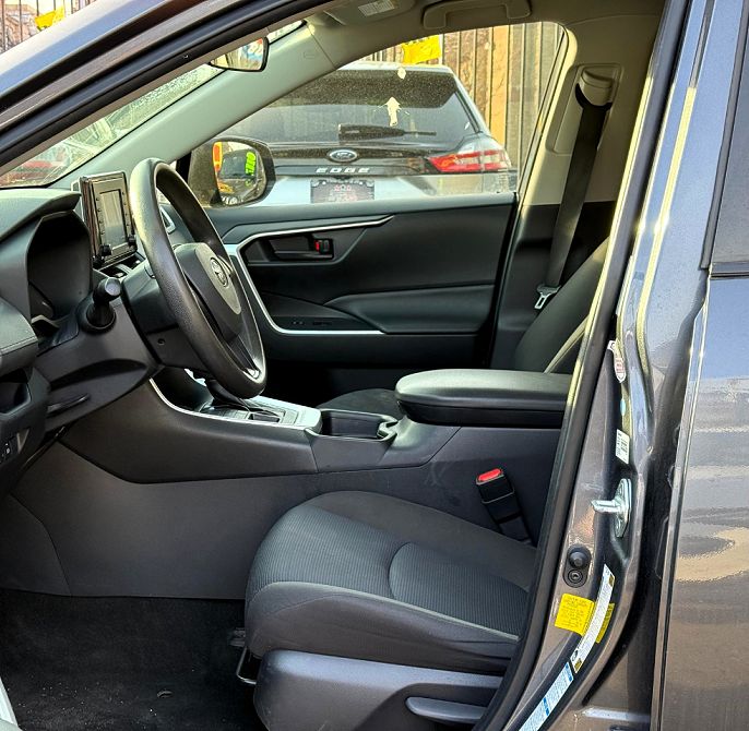 Vehicle view 39