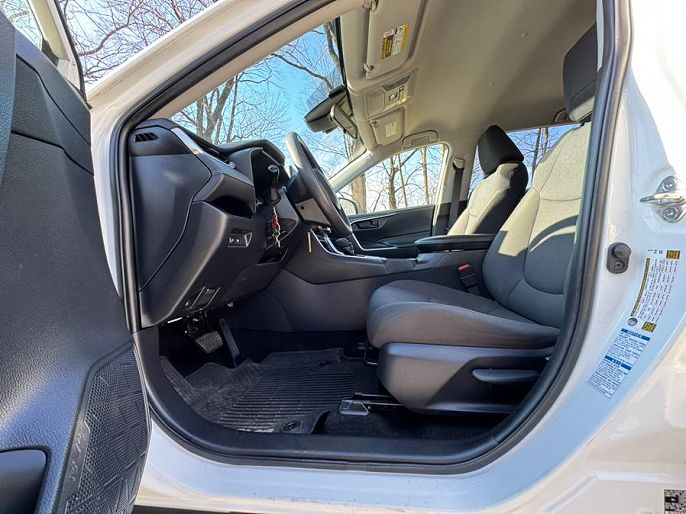 Vehicle view 23