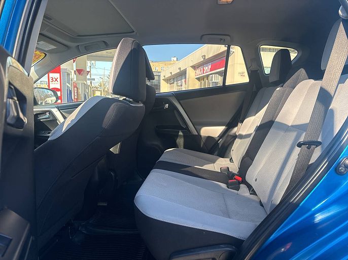 Vehicle view 14
