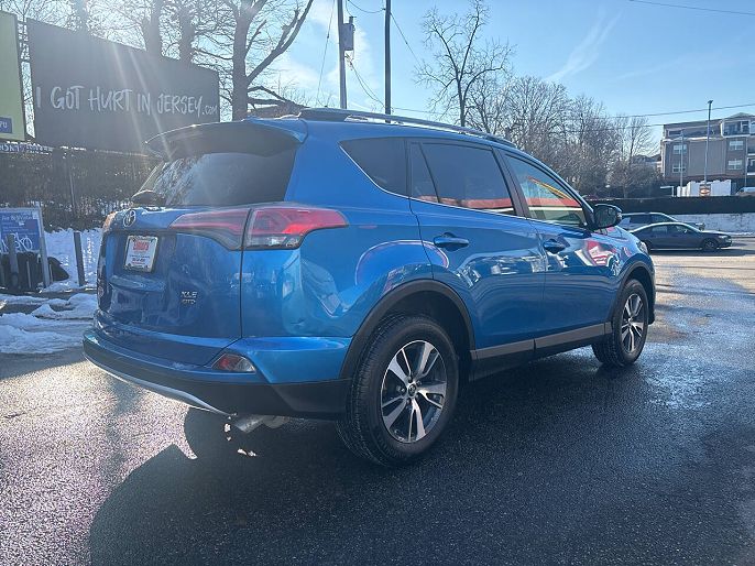 Vehicle view 6