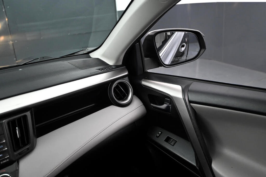 Vehicle view 21