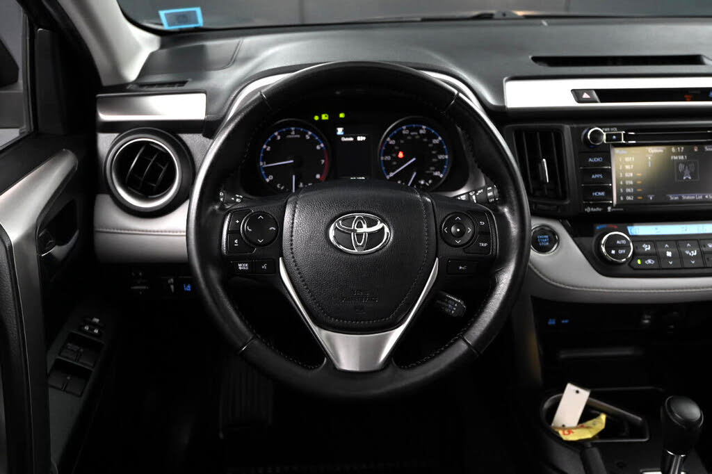 Vehicle view 25