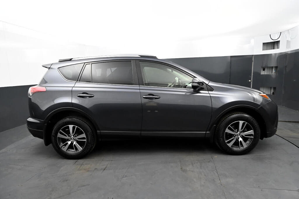 Vehicle view 6