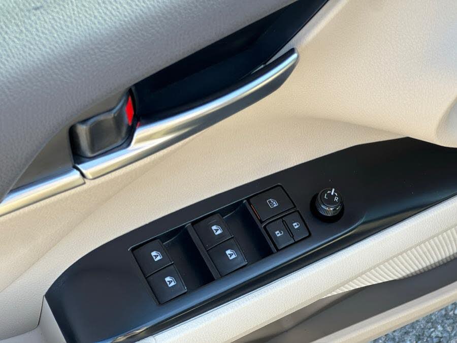 Vehicle view 10